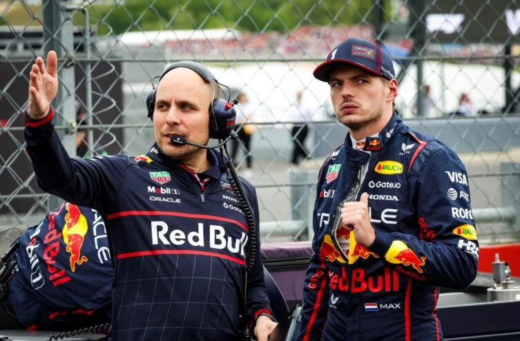 Gianpiero Lambiase signs with McLaren; Red Bull "core team" officially collapses